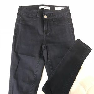 Dark blue stretch skinny jeans